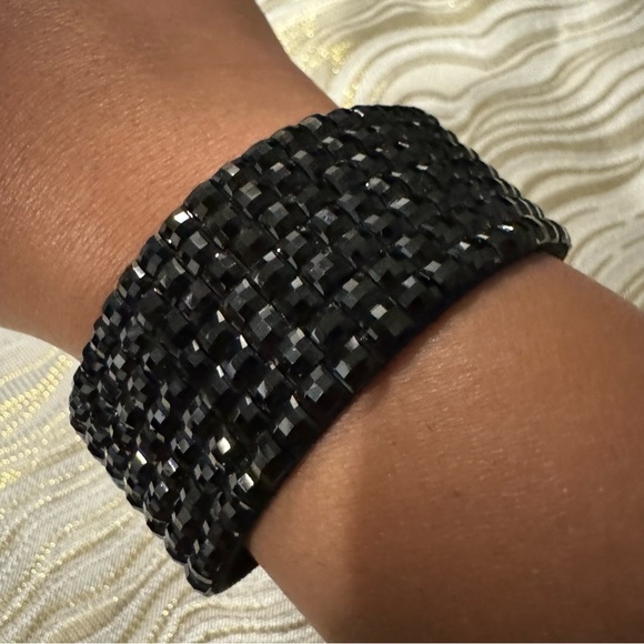 ⚜️3 for $30⚜️Glittery Black Faceted Acrylic Bracelet Stainless Steel Heart Clasp - Picture 3 of 10